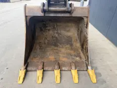 Caterpillar-318F L-2016-213226