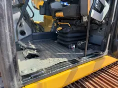 Caterpillar-320 07B-2019-211796