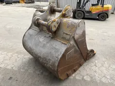 Caterpillar-M318D / 320D / 320E / 320F / 323D / 323E / 323F / 325F Geith-908646