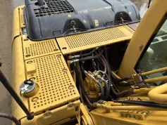 Caterpillar-320C L-2004-212182