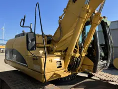 Caterpillar-320C L-2005-205714