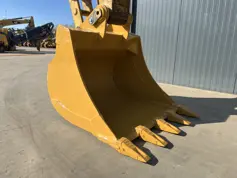 Caterpillar-320C L-2005-205714