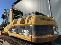 Caterpillar-320C L-2005-205714