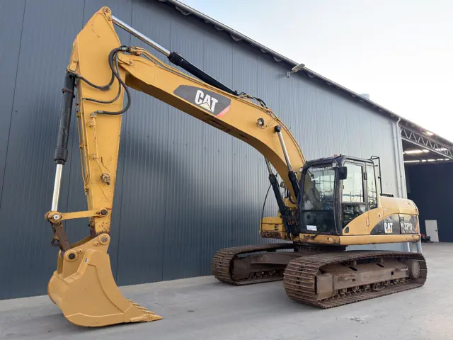 Caterpillar-320D L-2007-213633