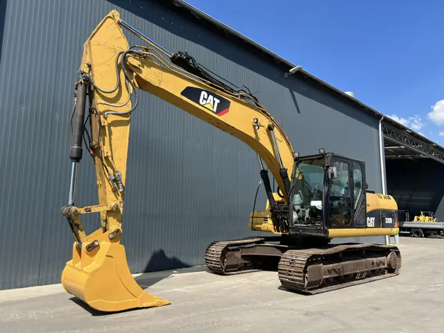 Caterpillar-320D L-2009-208181