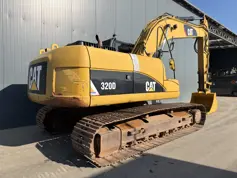 Caterpillar-320D L-2009-214407