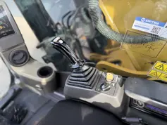 Caterpillar-320D L-2009-214782
