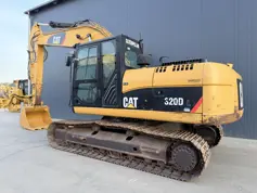 Caterpillar-320D L-2010-214109