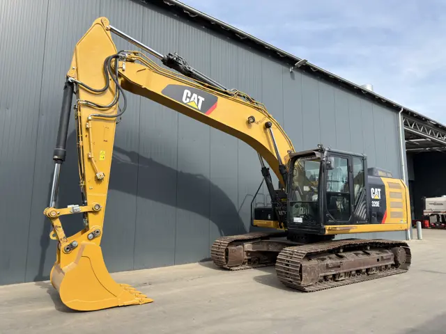 Caterpillar-320E L-2013-214351