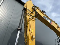 Caterpillar-320E L-2013-214351