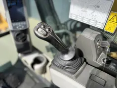 Caterpillar-320E L-2013-214351