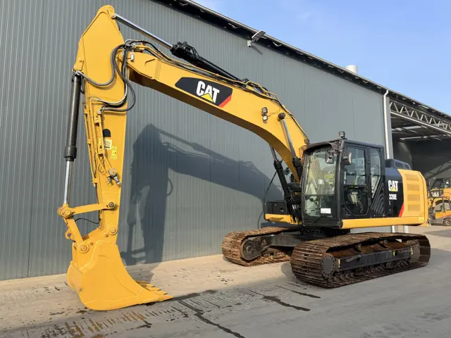 Caterpillar-320E L-2013-214509