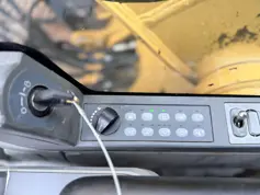 Caterpillar-320E L-2015-210734