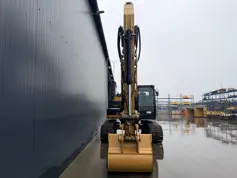 Caterpillar-320E L-2015-210734