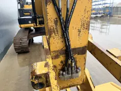 Caterpillar-320E L-2015-210734