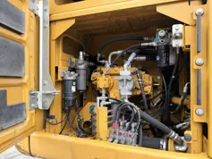 Caterpillar-320E L-2015-212477