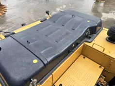 Caterpillar-320E L-2015-212477