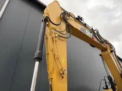 Caterpillar-320FL VA-2016-210297