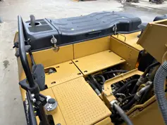 Caterpillar-320FL VA-2016-210297