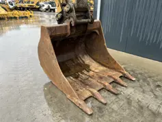 Caterpillar-322C L-2005-209478