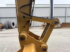 Caterpillar-323 07A-2018-211214