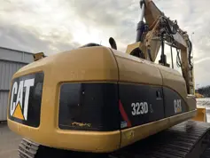 Caterpillar-323D L-2010-209963