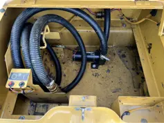Caterpillar-323D L-2011-206075