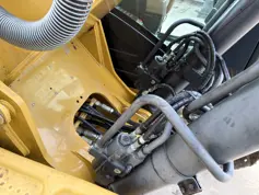 Caterpillar-323D L-2011-211219