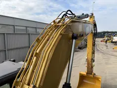 Caterpillar-323D L-2011-211219