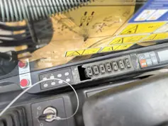 Caterpillar-323D L-2011-211219