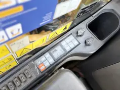 Caterpillar-323D L-2011-211219