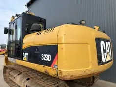 Caterpillar-323D L-2011-211219