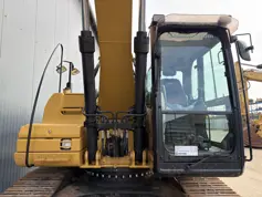 Caterpillar-323D L-2011-211219