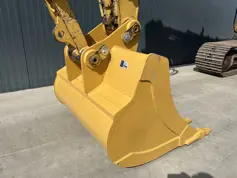 Caterpillar-323D LN VA-2010-206747