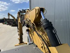 Caterpillar-323D LN VA-2010-206747