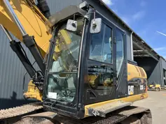Caterpillar-323D LN VA-2010-206747