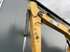 Caterpillar-323D LN-2007-208752