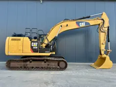 Caterpillar-323E L-2013-207424