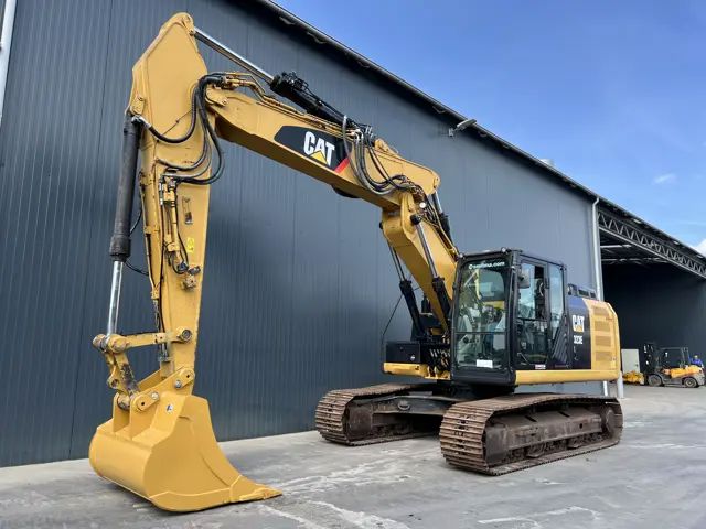 Caterpillar-323EL VA-2016-207857