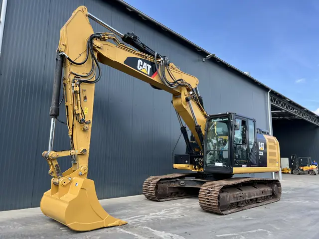 Caterpillar-323EL VA-2016-207857