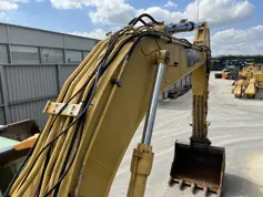 Caterpillar-325C LN ME-2005-208256