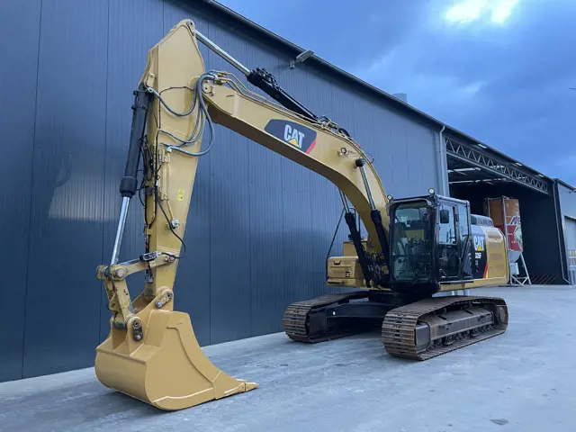 Caterpillar-326F LN-2017-195999