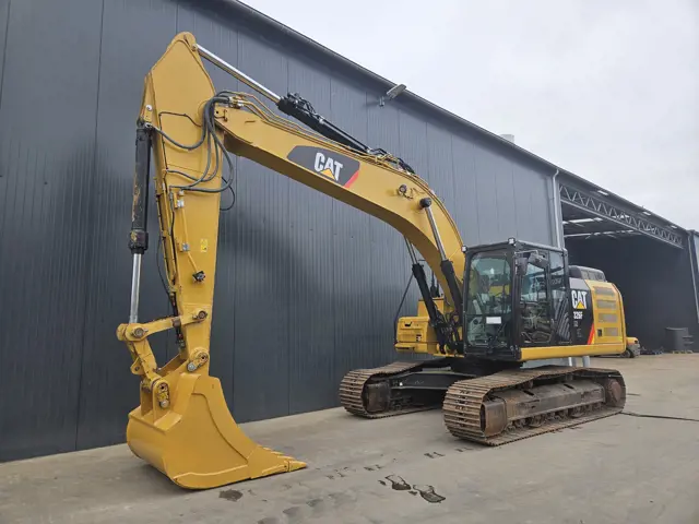Caterpillar-326F LN-2018-194335