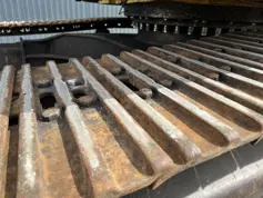 Caterpillar-329D LN-2011-206740