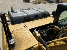 Caterpillar-329D LN-2011-206740