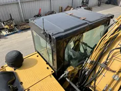 Caterpillar-329D LN-2011-206740