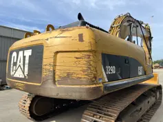 Caterpillar-329D LN-2011-206740