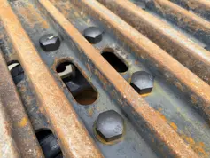Caterpillar-329E L - NEW CHAINS AND TRACKS-2011-210590