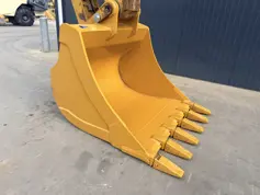 Caterpillar-329E LN-2014-211557