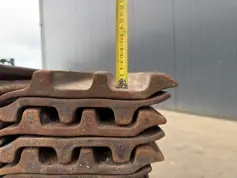 Caterpillar-330C / 330D / 336D / 336E / 336F - 850 mm shoes Triple Grouser-909064